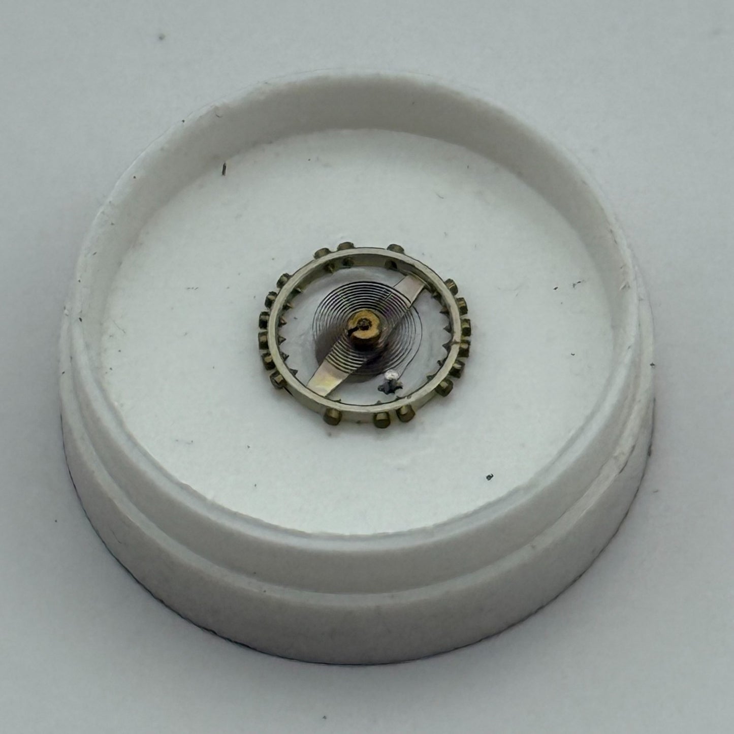 AS 976 1012 Balance Wheel Complete And Spring  29 M Watch Movement Parts NOS
