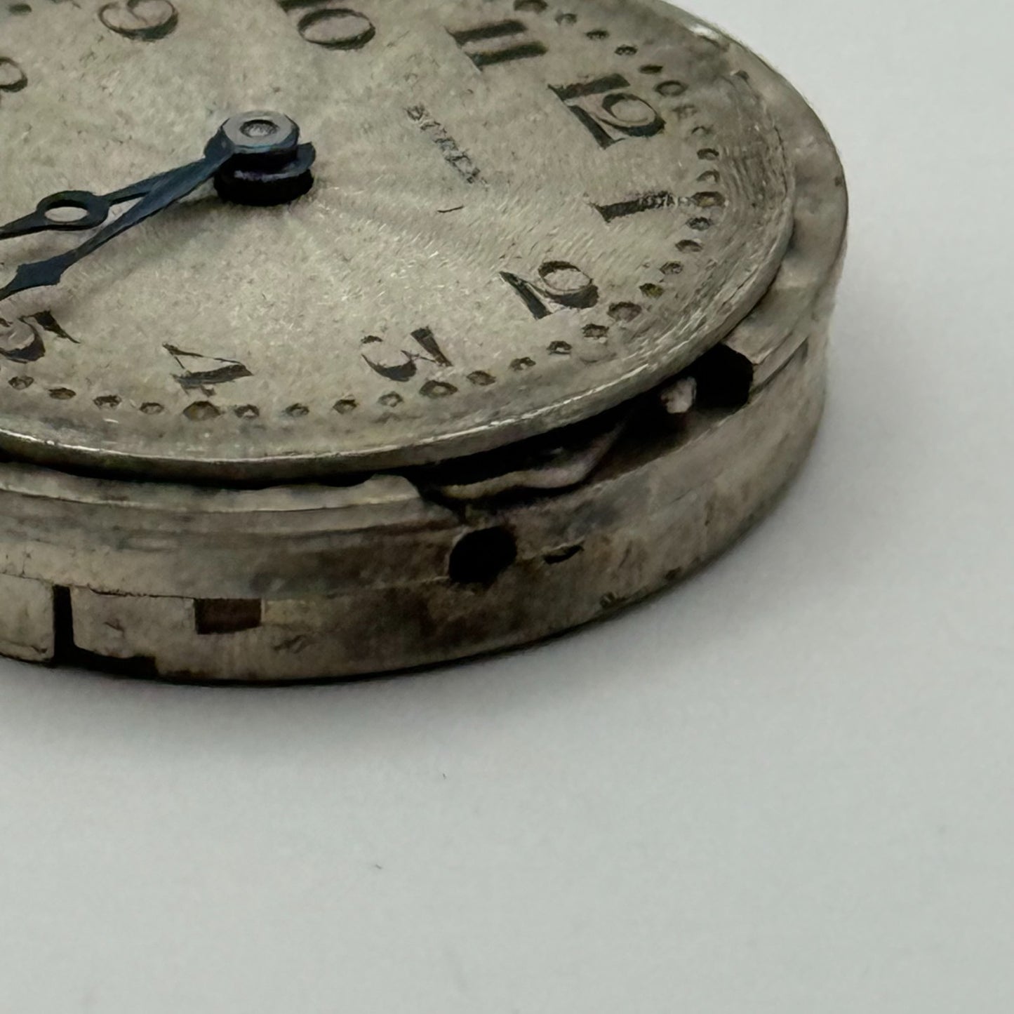 Buren 15 Jewels Watch Movement Manual Wind Vintage Swiss Parts Repair 23.7mm