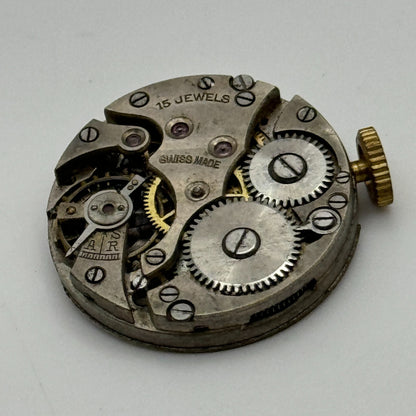 23.6mm Unidentified 15 Jewels Manual Wind Watch Movement Swiss Vintage PARTS