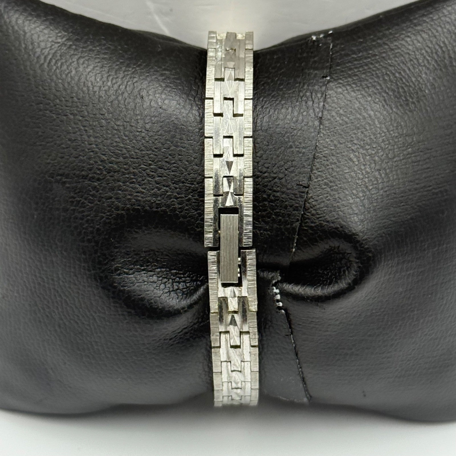 Vintage Ladies Mechanical Watch Estoral Full Lever Shockproof Working 21mm