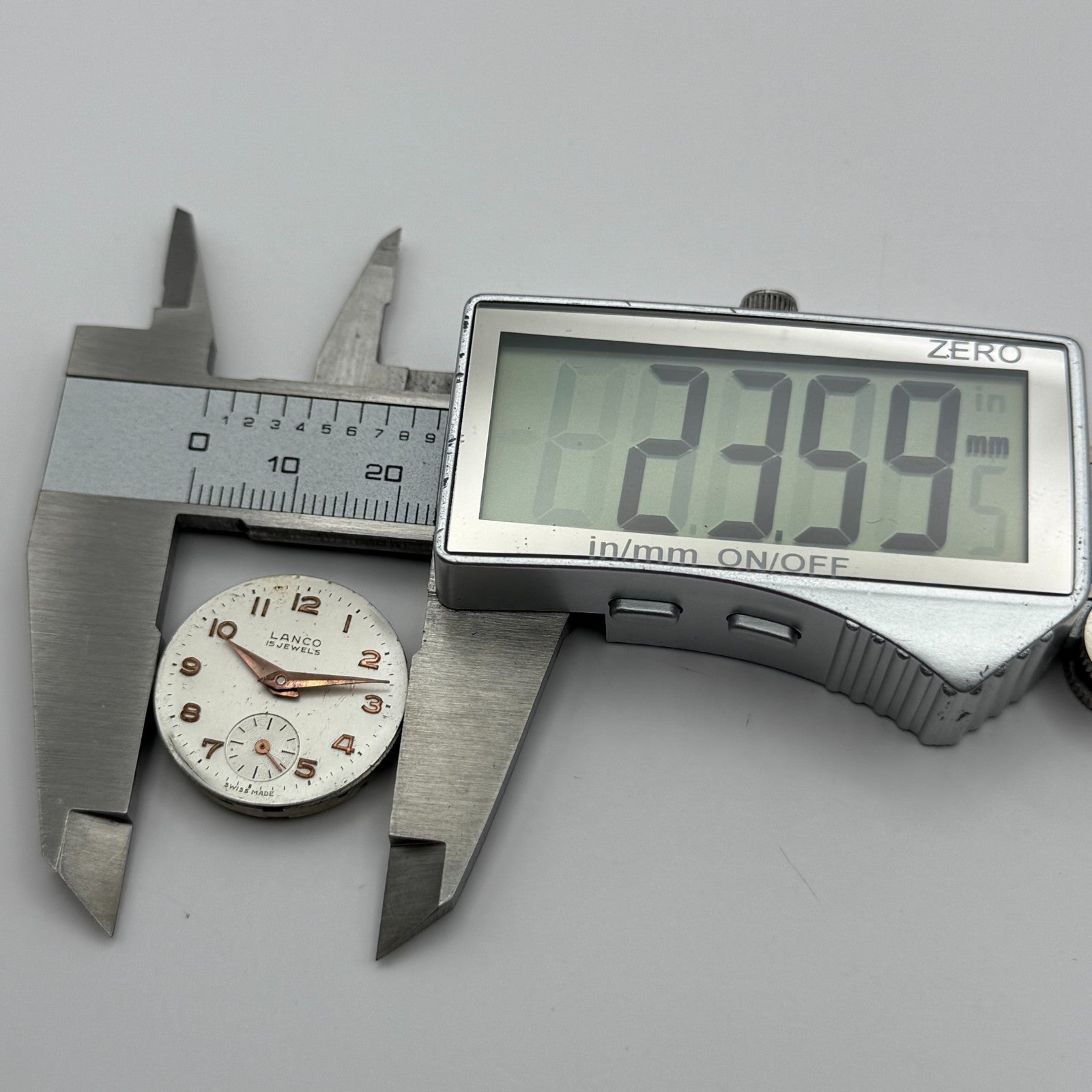 Lanco 1022 Watch Movement Manual Wind Vintage Swiss 15 Jewels Parts 23.5mm