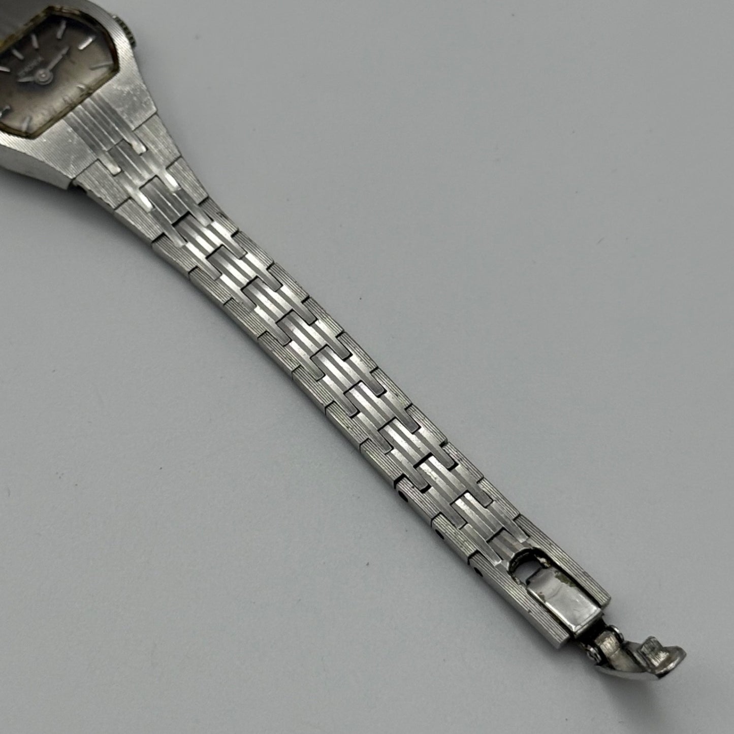 20mm Vintage Sekonda 17 Jewels USSR Soviet Manual Wind Watch PARTS / REPAIR