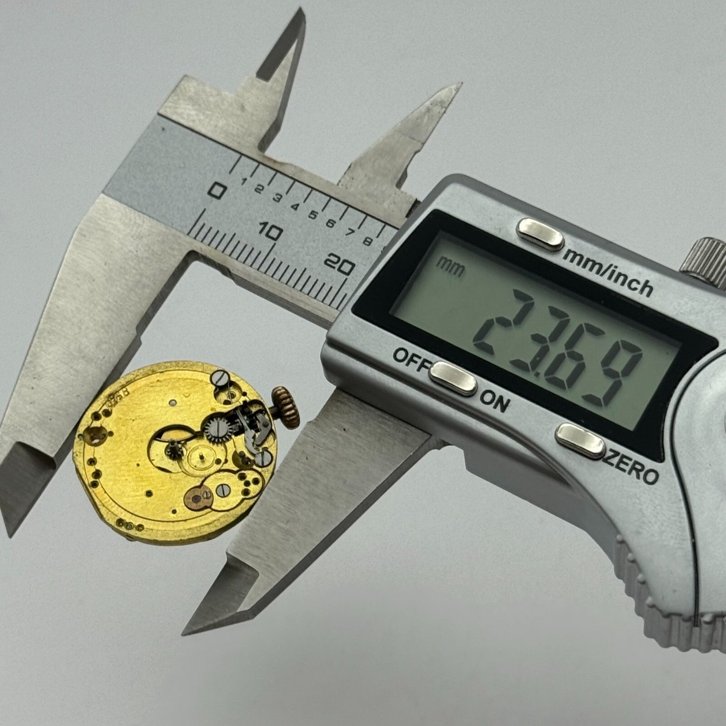 23.6mm Rare Antique Enicar Trench Watch Movement Manual Wind Swiss Vintage PARTS