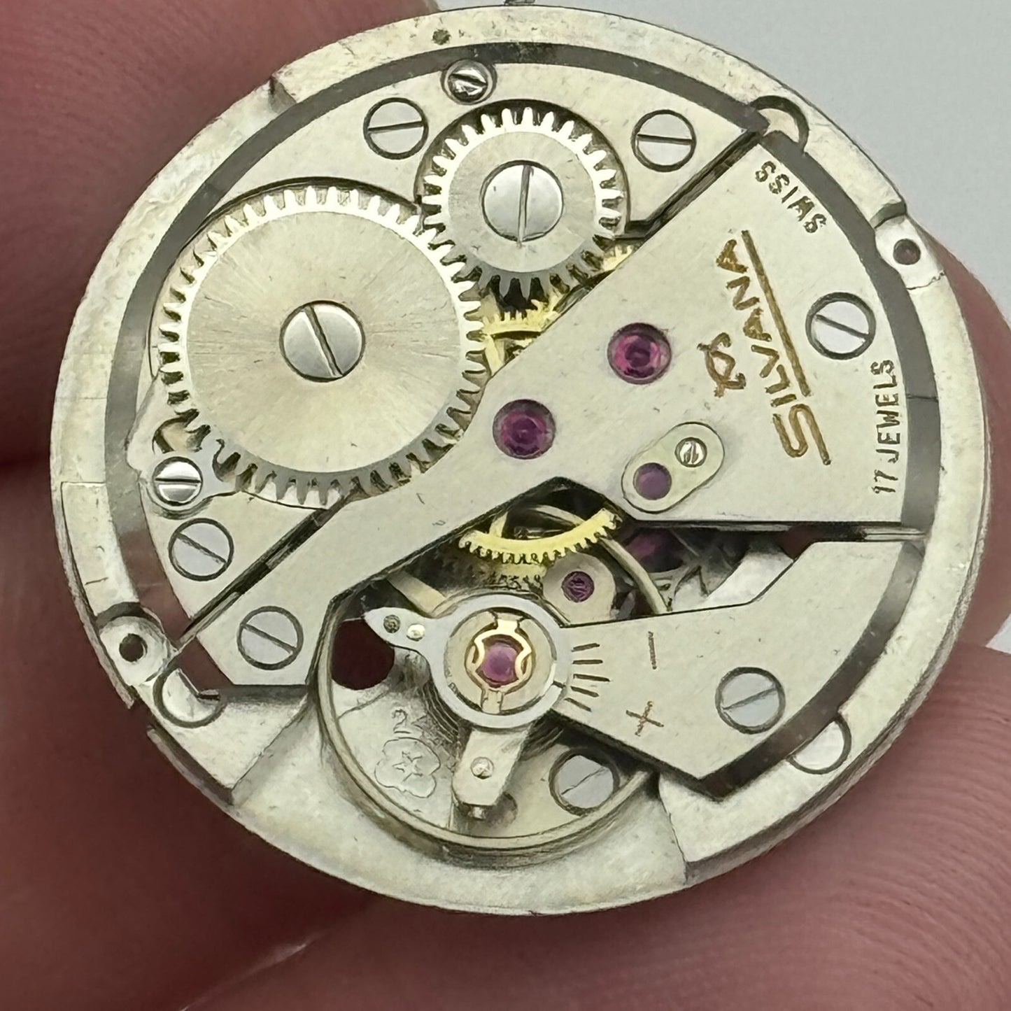 26mm Silvana Cal 240 17 Jewels Vintage Manual Wind Swiss Watch Movement PARTS