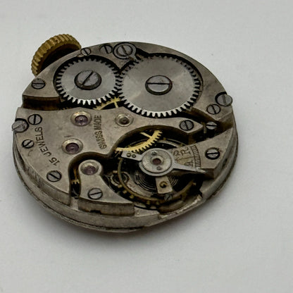 23.6mm Unidentified 15 Jewels Manual Wind Watch Movement Swiss Vintage PARTS