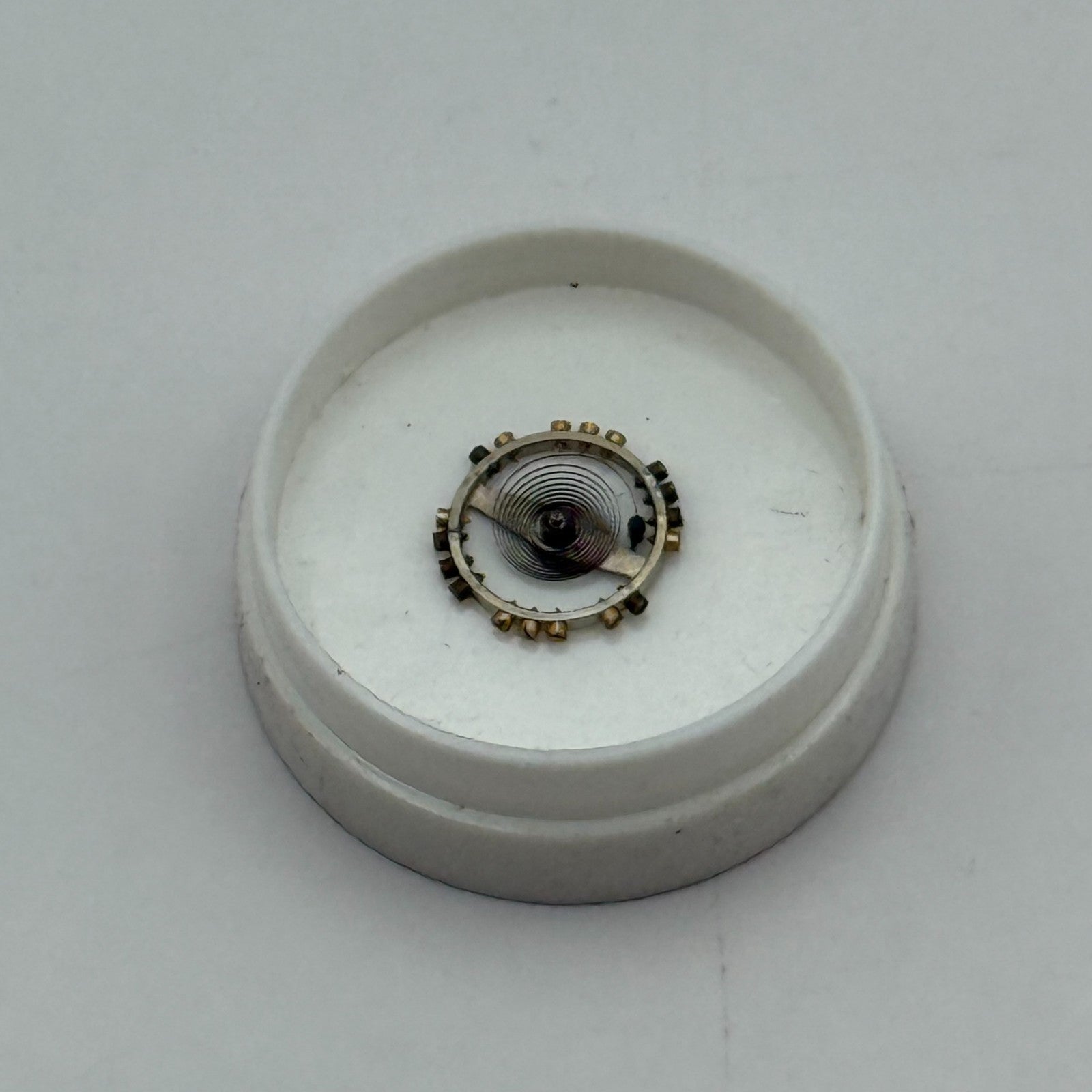 Peseux 140 Balance Wheel Complete And Spring 5’’’ 277 Watch Movement Parts NOS