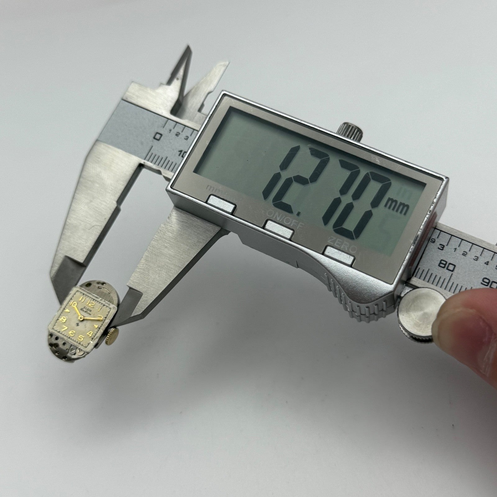 Elgin Grade 533 Model 2 Watch Movement 1947 De Luxe American Parts Repair