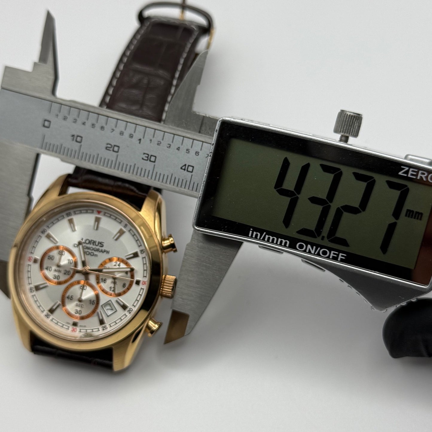 Lorus Chronograph Mens Watch 100M Quartz VD53-X024 Leather Strap 43mm Japan