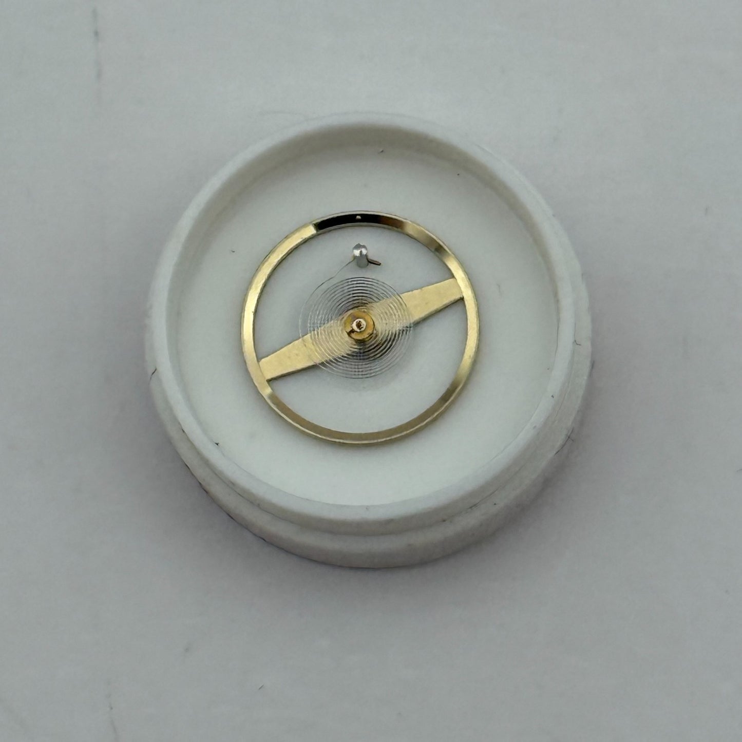ST 1686 1786 Balance Wheel Complete And Spring 1115 M Watch Movement Parts NOS