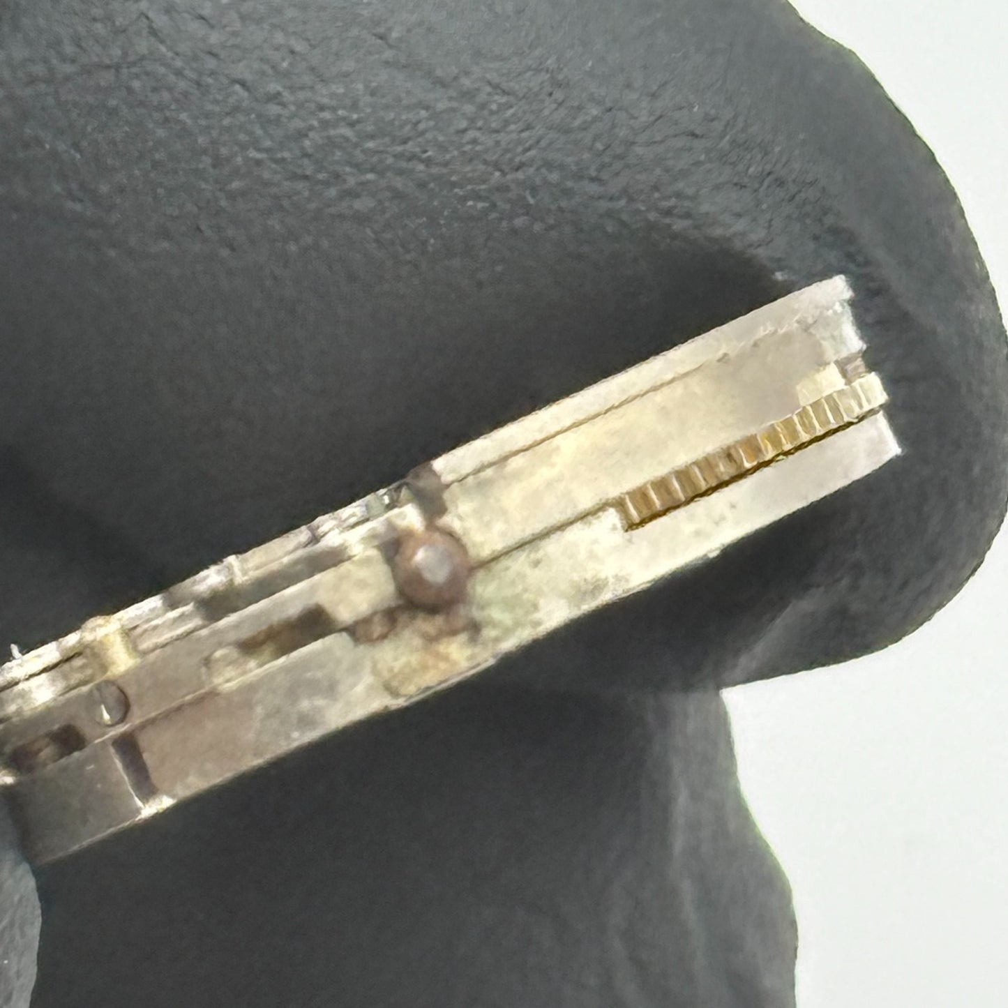 AS 984 Watch Movement Manual Wind Vintage Swiss 15 Jewels Parts Repair 23.7mm