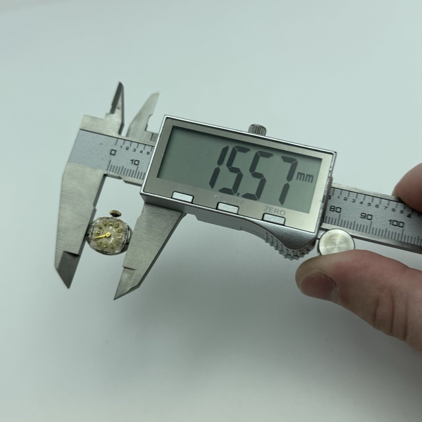 13mm Vintage Ladies Bulova 5AD Manual Wind Swiss Watch Movement PARTS REPAIR