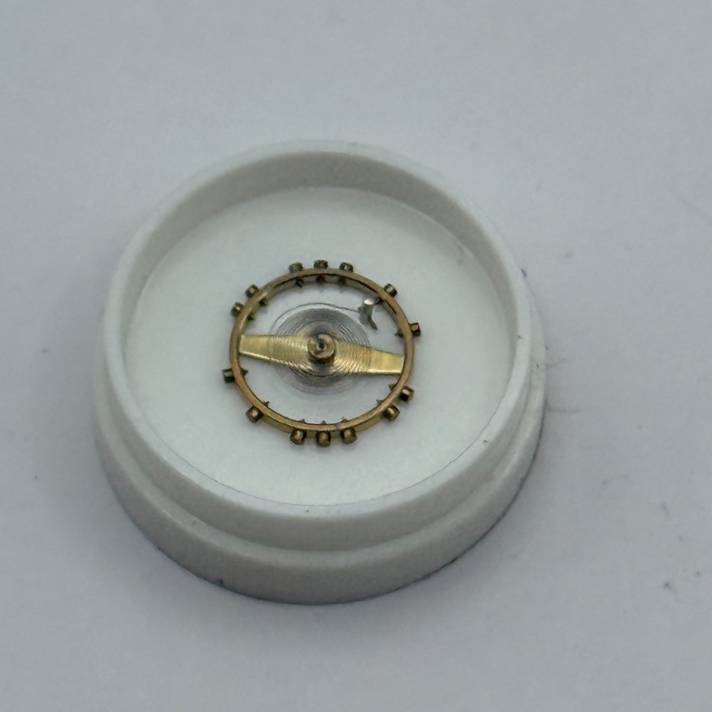FHF 75 Balance Wheel Complete And Spring 5¼’’’ 203 M Watch Movement Parts NOS
