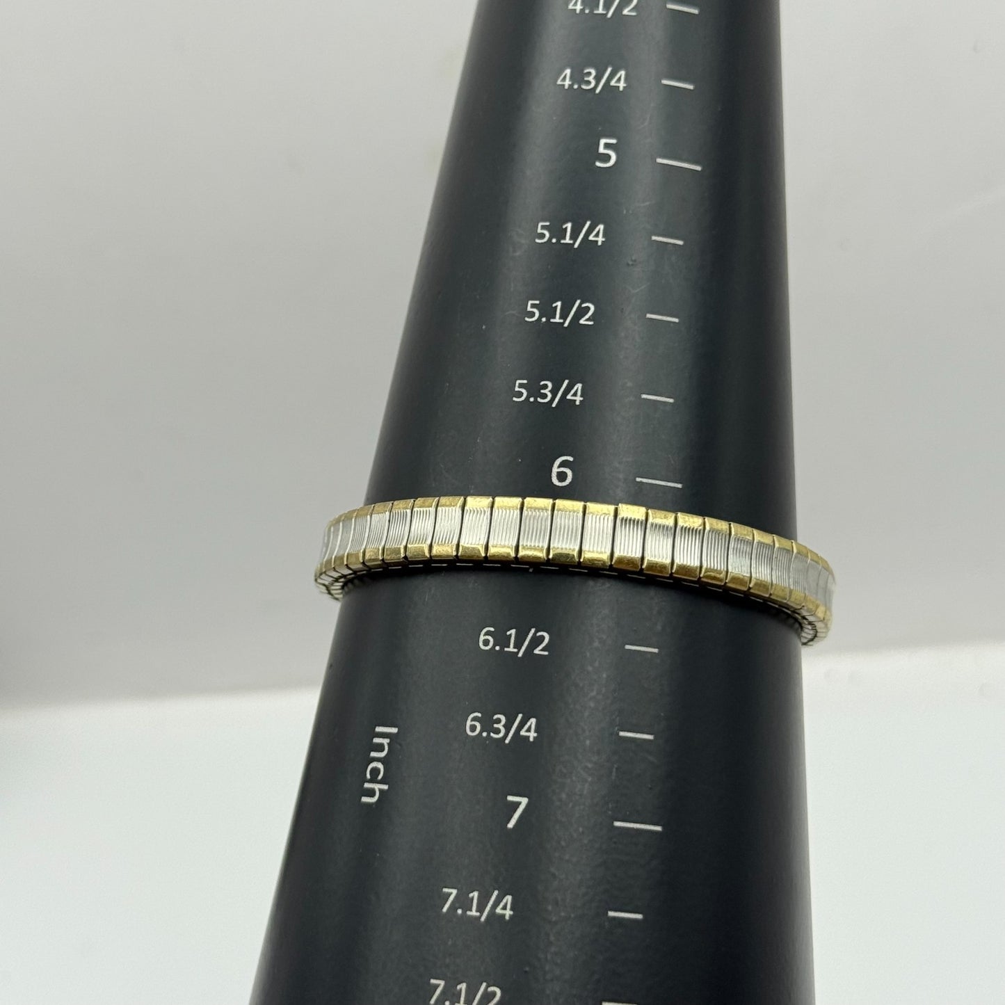 21mm Working Ladies Two Tone Philip Mercier S565S Quartz Watch Expandable Strap