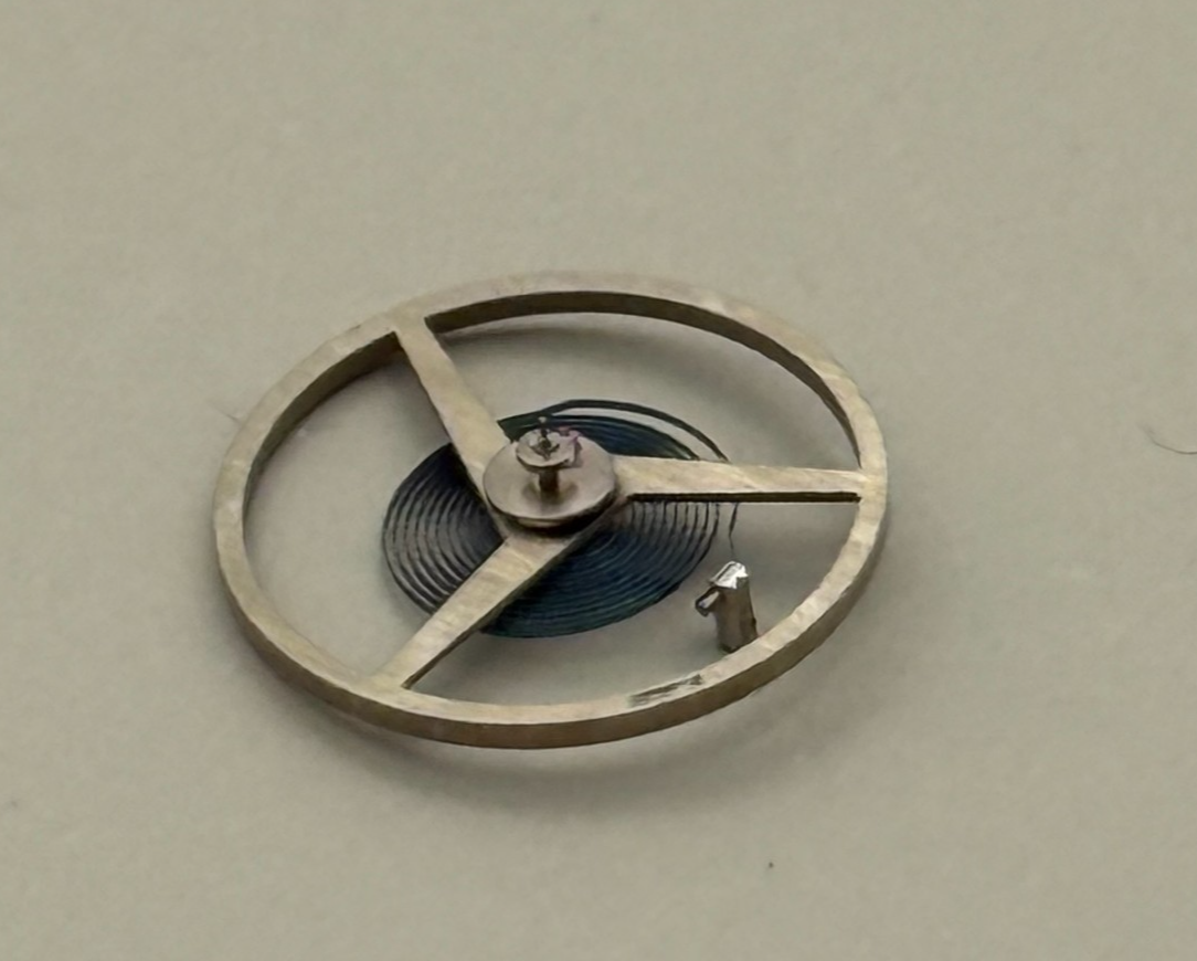 AS 1900 1906 Balance Wheel Complete And Spring 1577 M Watch Parts NOS