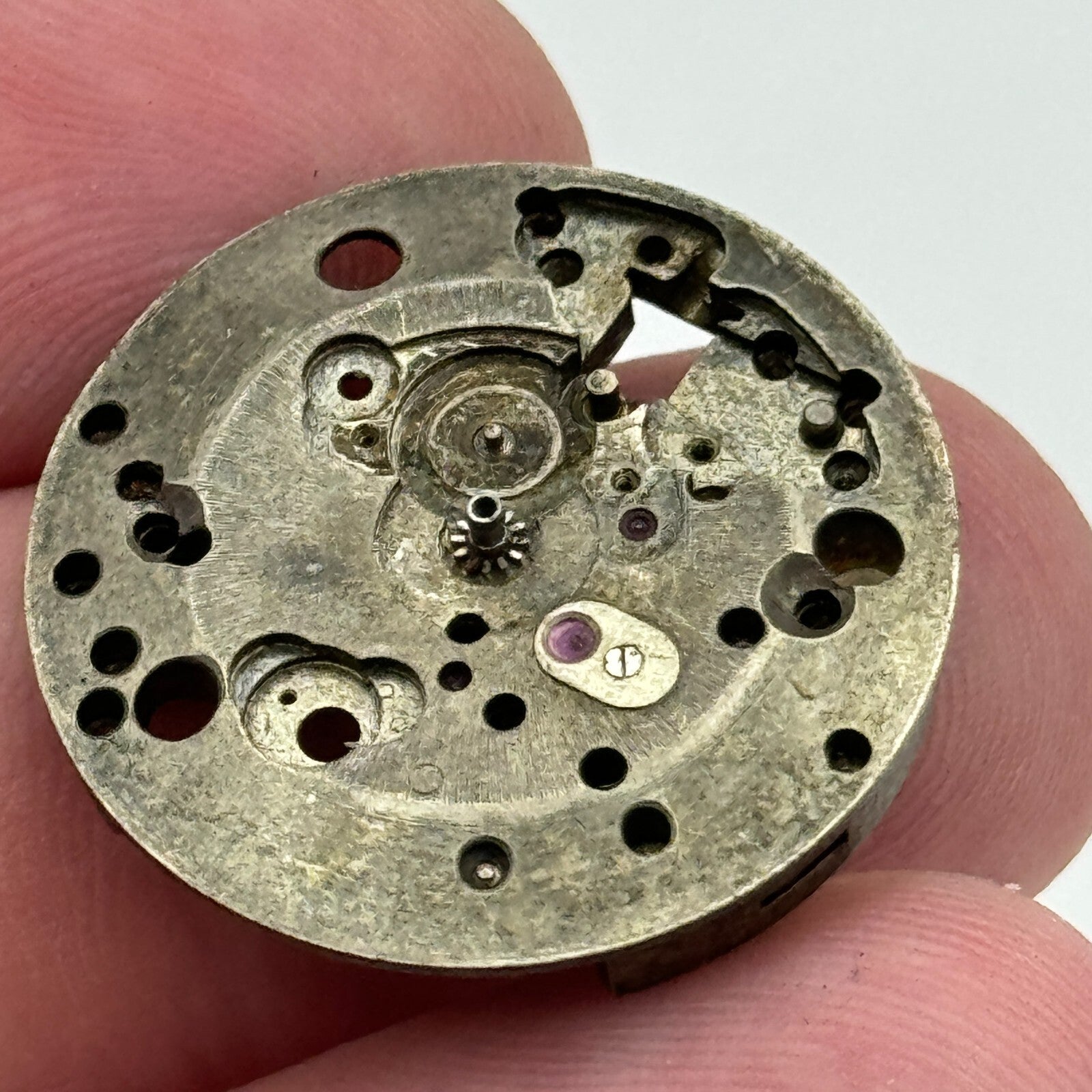 23.6mm Lavina Cal 150 Partial Manual Wind Watch Movement Swiss Vintage PARTS