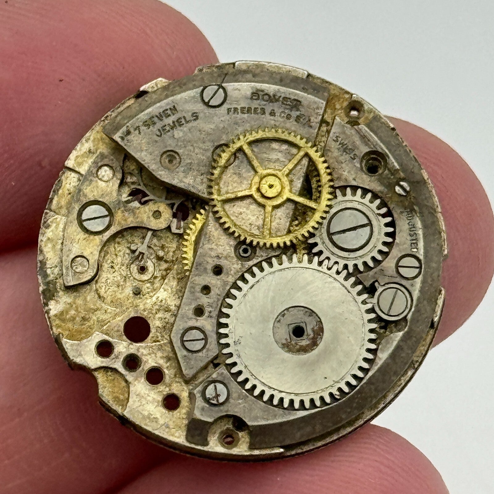 25.9mm Bovet Freres & Co FHF 175 Manual Wind Watch Movement Swiss Vintage PARTS