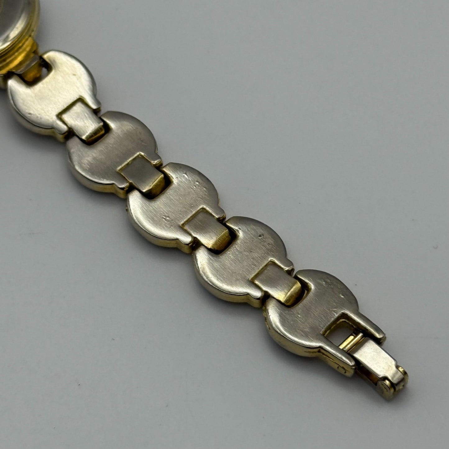 22mm Working Ladies Pelex Swiss 18k Gold Electroplated Quartz Watch 5.75 Inches