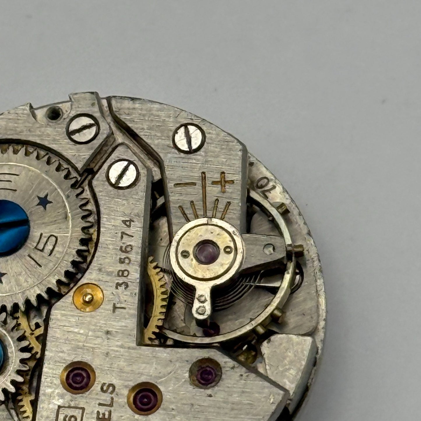 FHF 70 Watch Movement Rone Fifteen 1046 Manual Wind Vintage Parts Repair 23.7mm