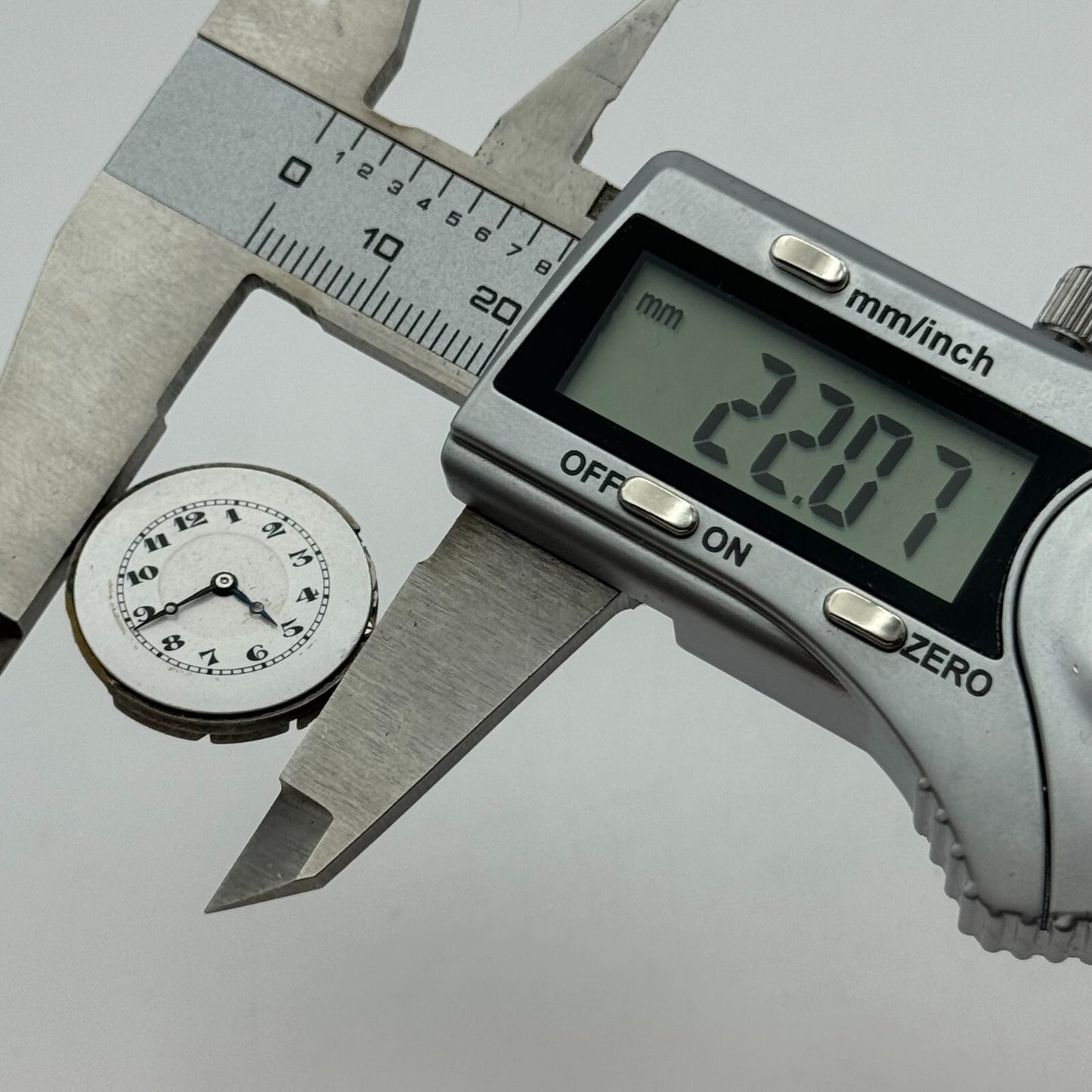 22mm High Grade Vertex Trench  Watch Movement Manual Wind Swiss Vintage PARTS