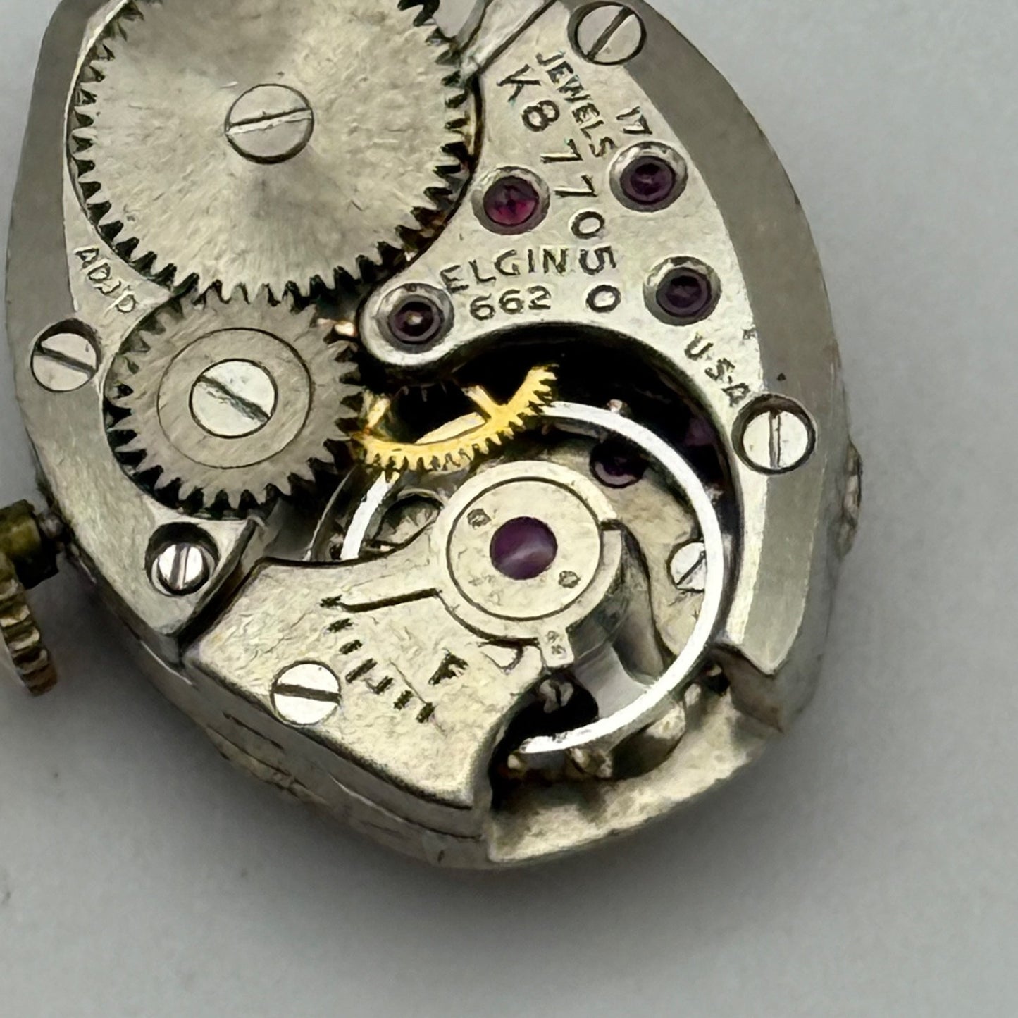 Elgin 662 Watch Movement 17 Jewels USA Vintage American Parts Repair 14.3mm