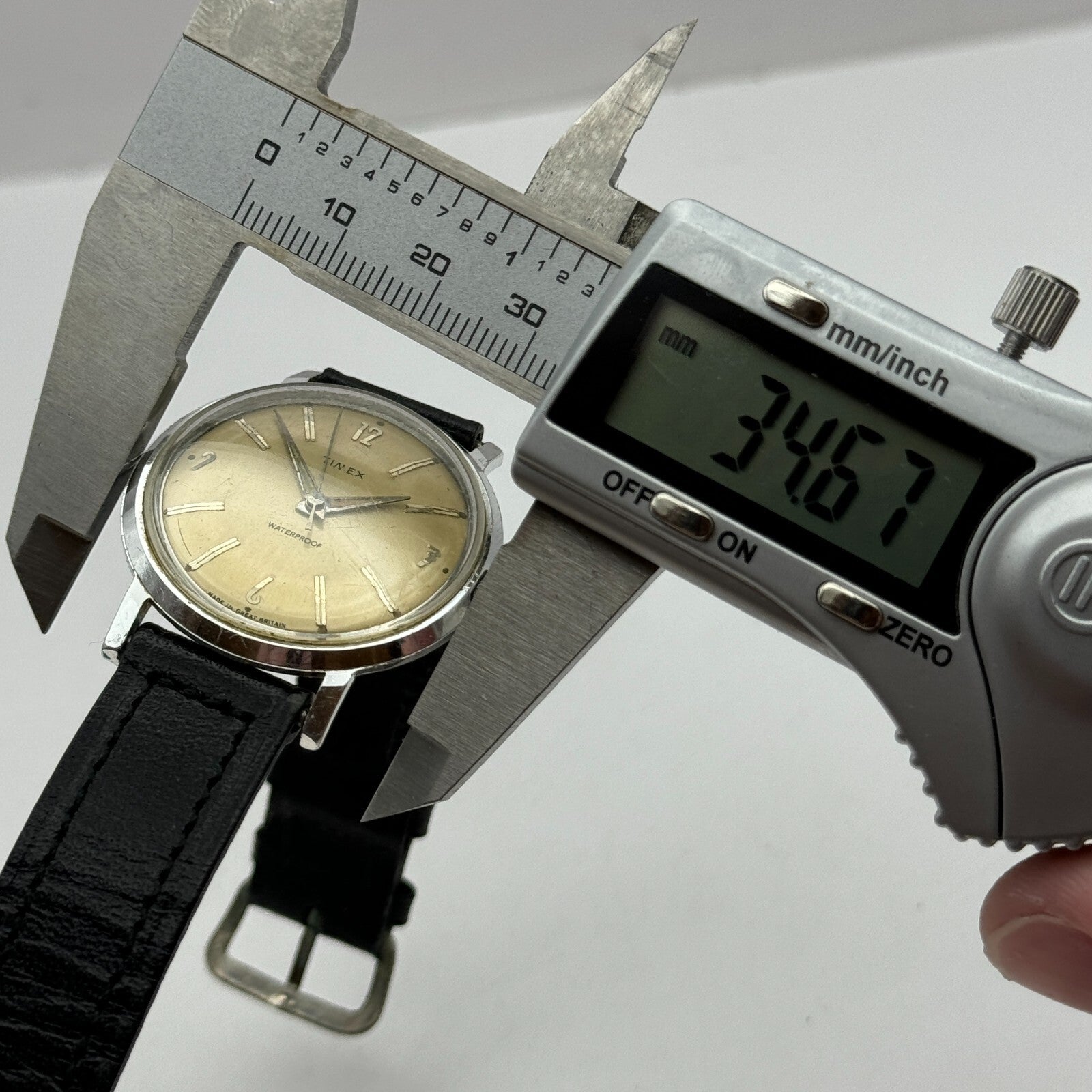 34mm Men’s Vintage Timex GB Made Waterproof Dustproof Aluminium Watch PARTS