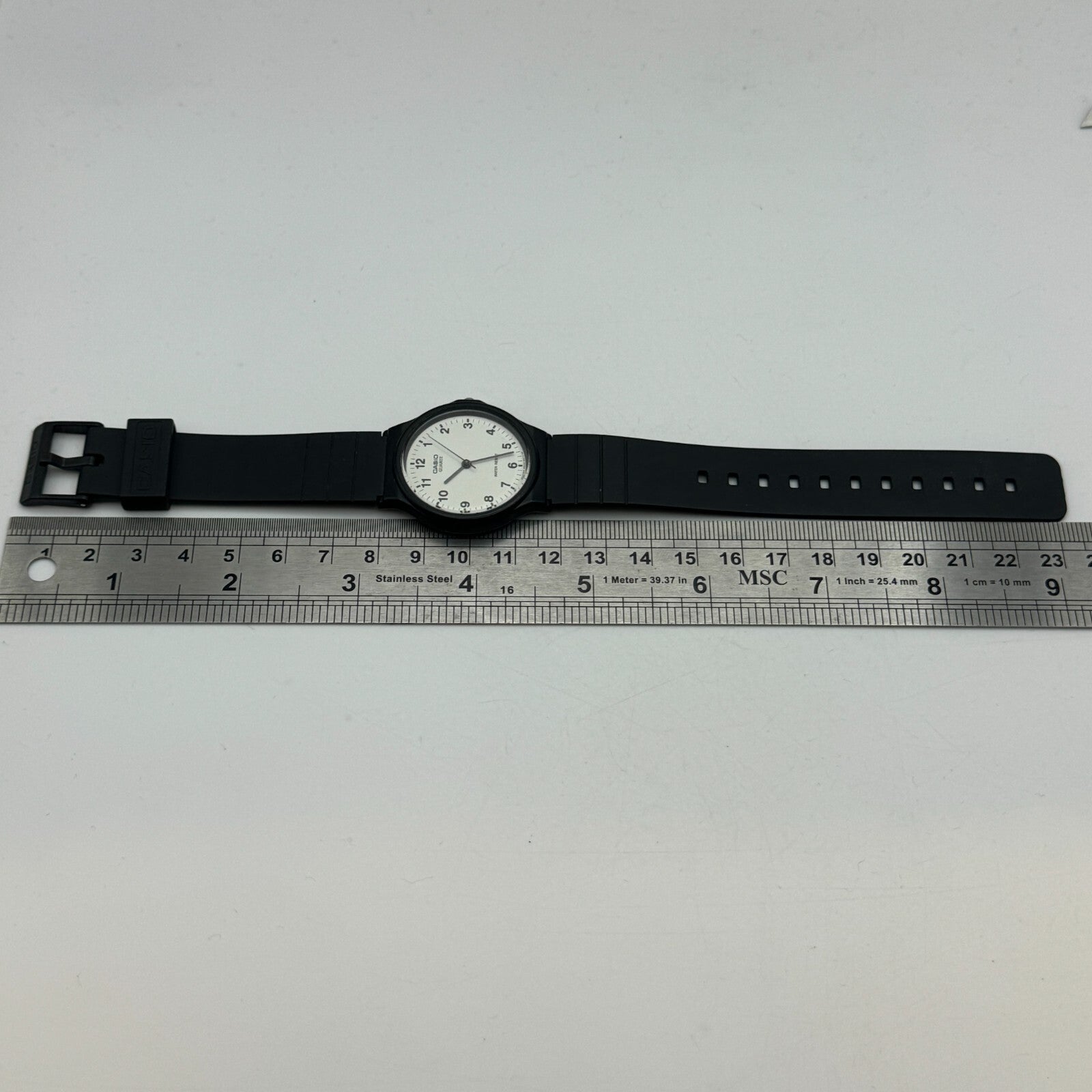 35mm Working Casio MQ-24 1330 Quartz Rubber Strap Watch New Battery 9 Inches