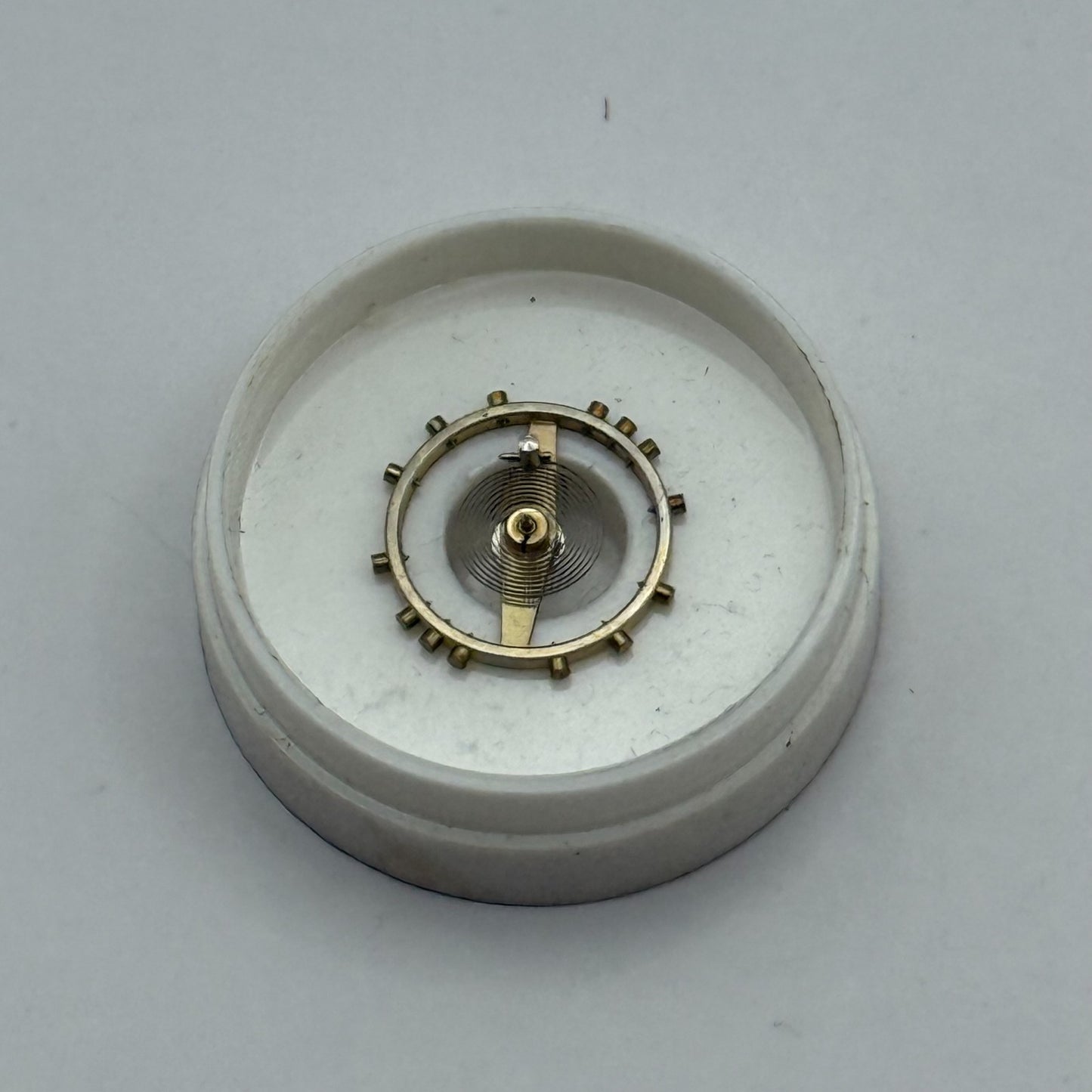 AS 415 Balance Wheel Complete And Spring 9¾’’’ Renata Watch Movement Parts NOS 