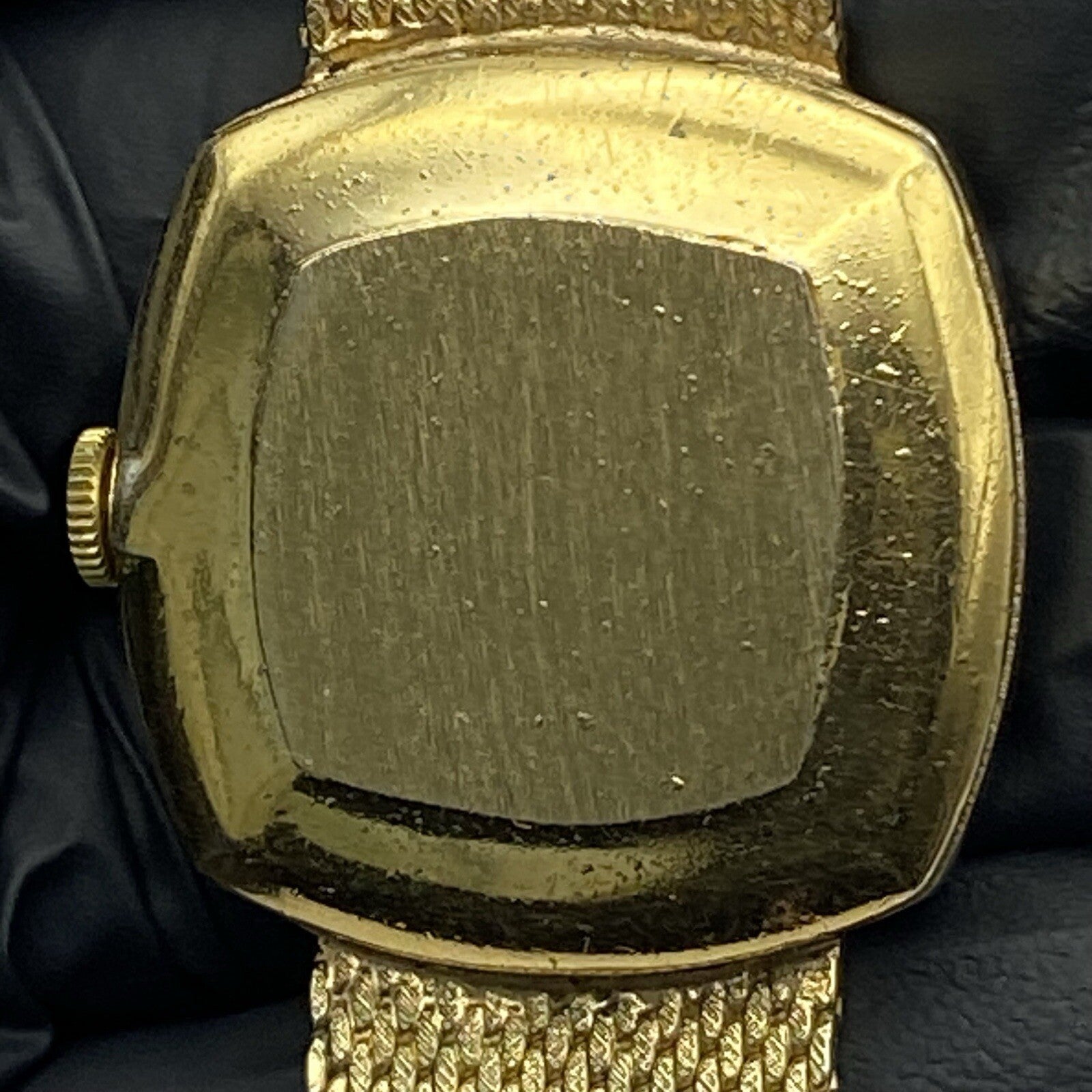 27mm Ladies Manual Wind RUNS BUT STOPS Regency Milanese Gold Tone Watch