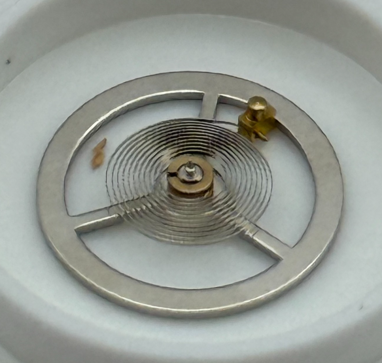 Desa 320 Balance Wheel Complete And Spring a dgt 1607 Watch Movement Parts NOS