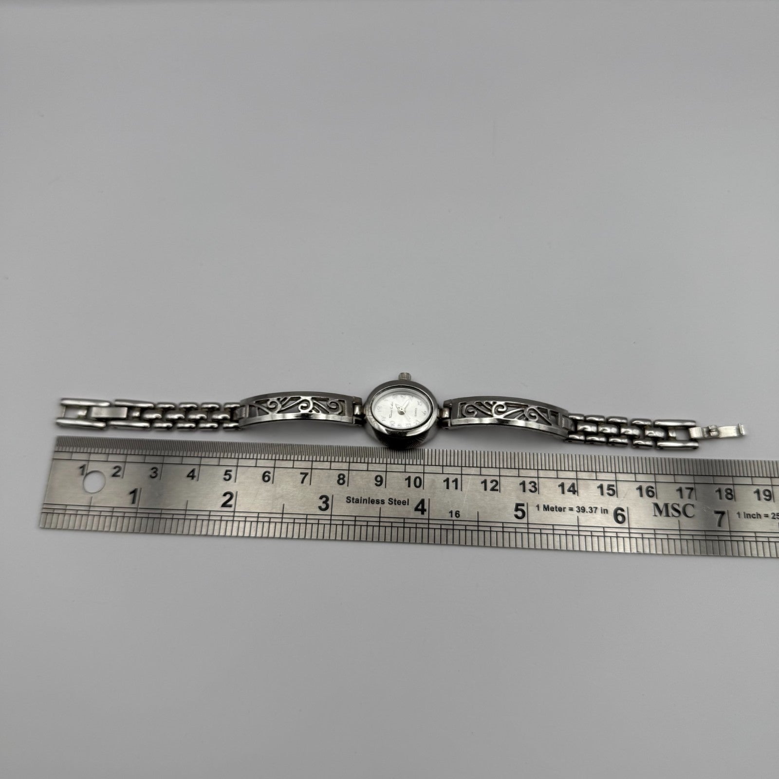 Thomas Calvi Ladies Quartz Watch Oval Dial Silver Tone Bracelet Working 21mm