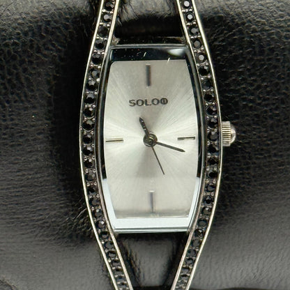 Solo Ladies Quartz Watch Silver Dial Crystal Accents Bracelet Working 20mm
