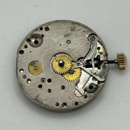 23.6mm Unidentified 15 Jewels Manual Wind Watch Movement Swiss Vintage PARTS