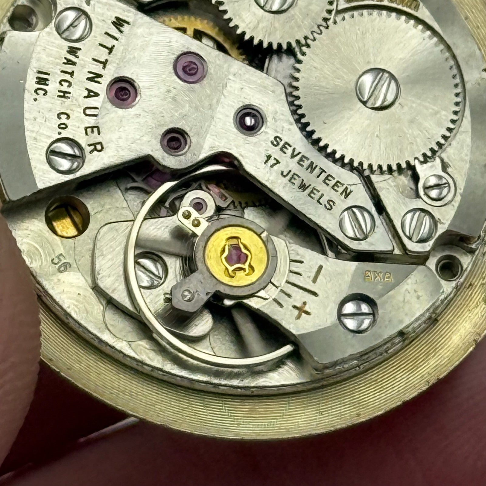 30.6mm Vintage Wittnauer C11K Manual Wind Watch Movement Swiss PARTS REPAIR