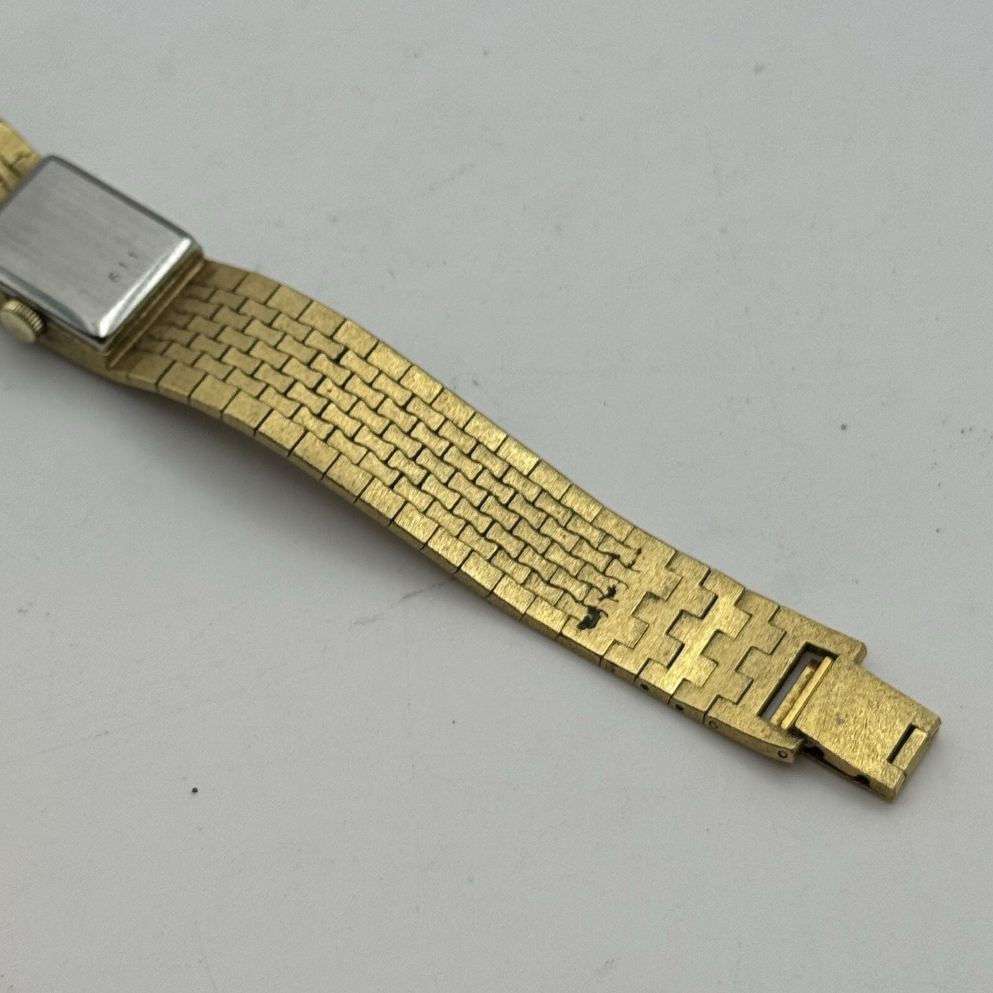 15mm WORKING Ladies Rotary Gold Plated Bark Affect Watch Manual Wind Vintage