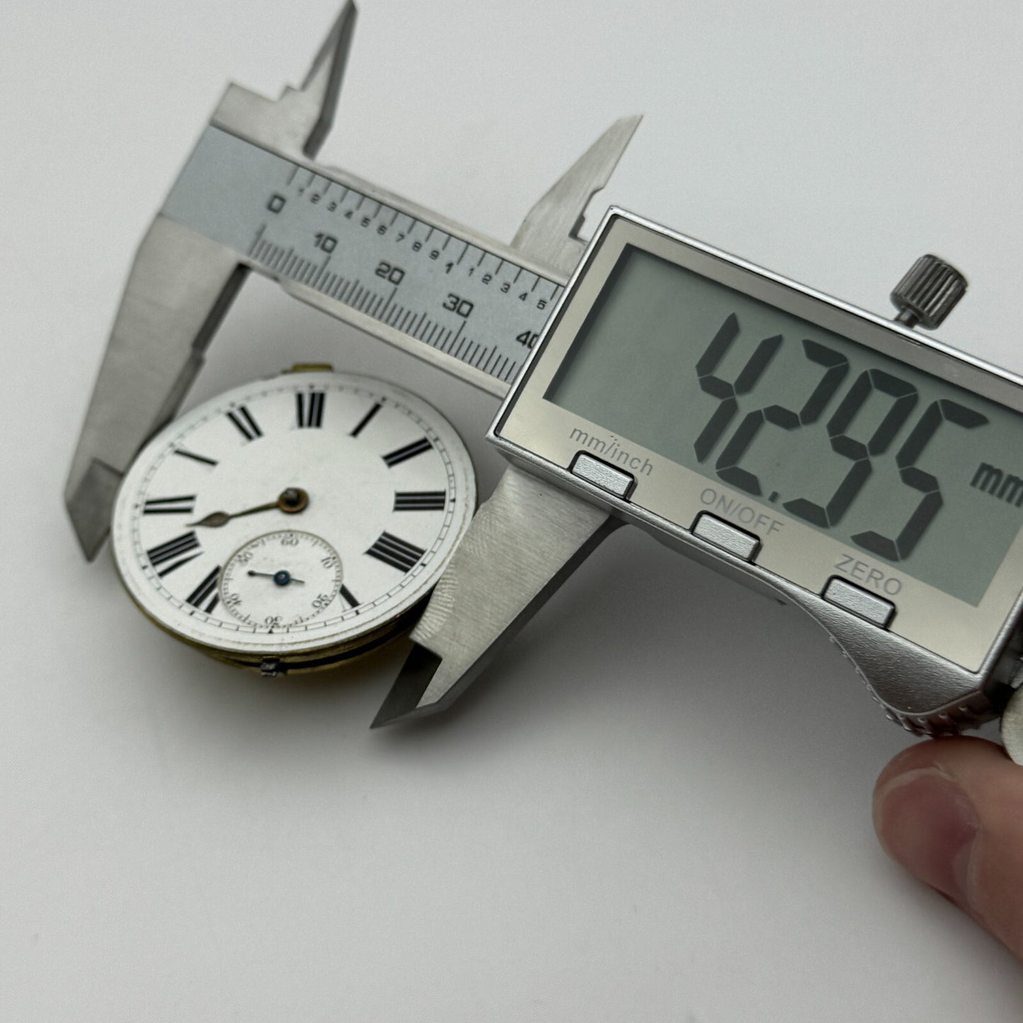 42.9mm Antique CWMC/S Wigston Coventry Cooperative Pocket Watch Movement PARTS