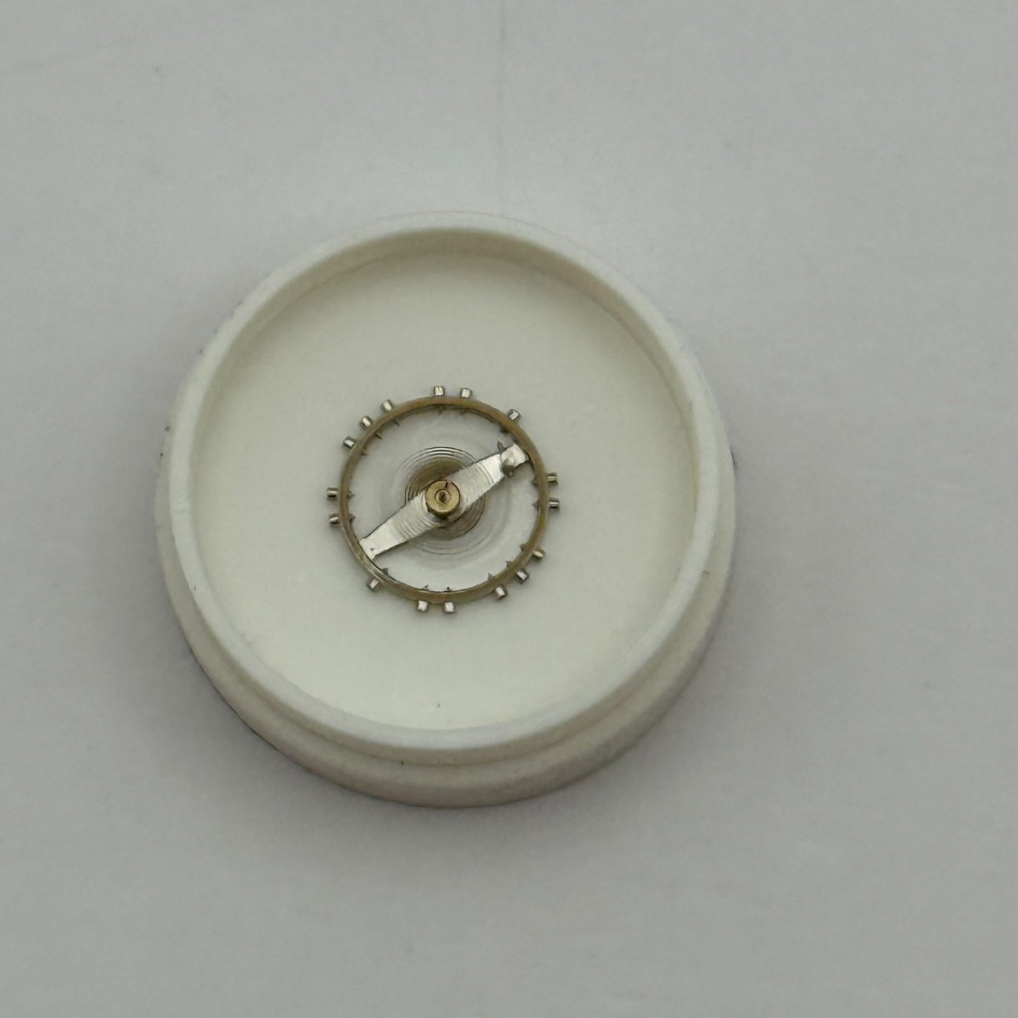 ETA 2412 Balance Wheel Complete And Spring 6¾''' 1257 M Watch Movement Parts NOS