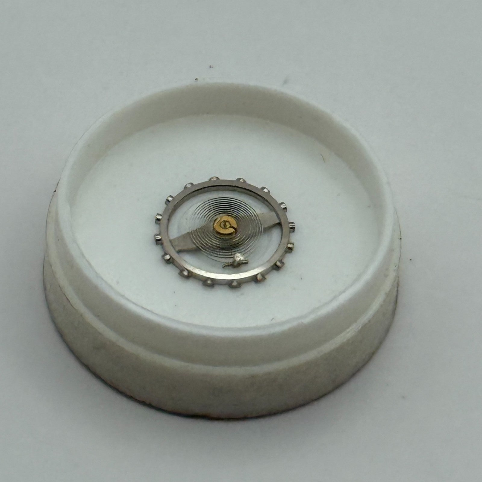 EB 1450 Balance Wheel Complete And Spring 6 3/4’’’ 121 Watch Movement Parts