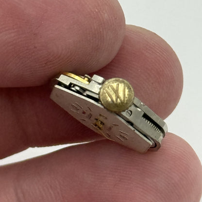 15.3mm Vintage Waltham MJWC R711 Manual Wind Watch Movement PARTS REPAIR