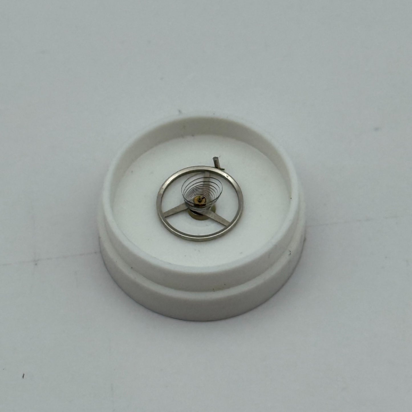 FEF 6660 Balance Wheel Complete And Spring  1711 M Watch Movement Parts