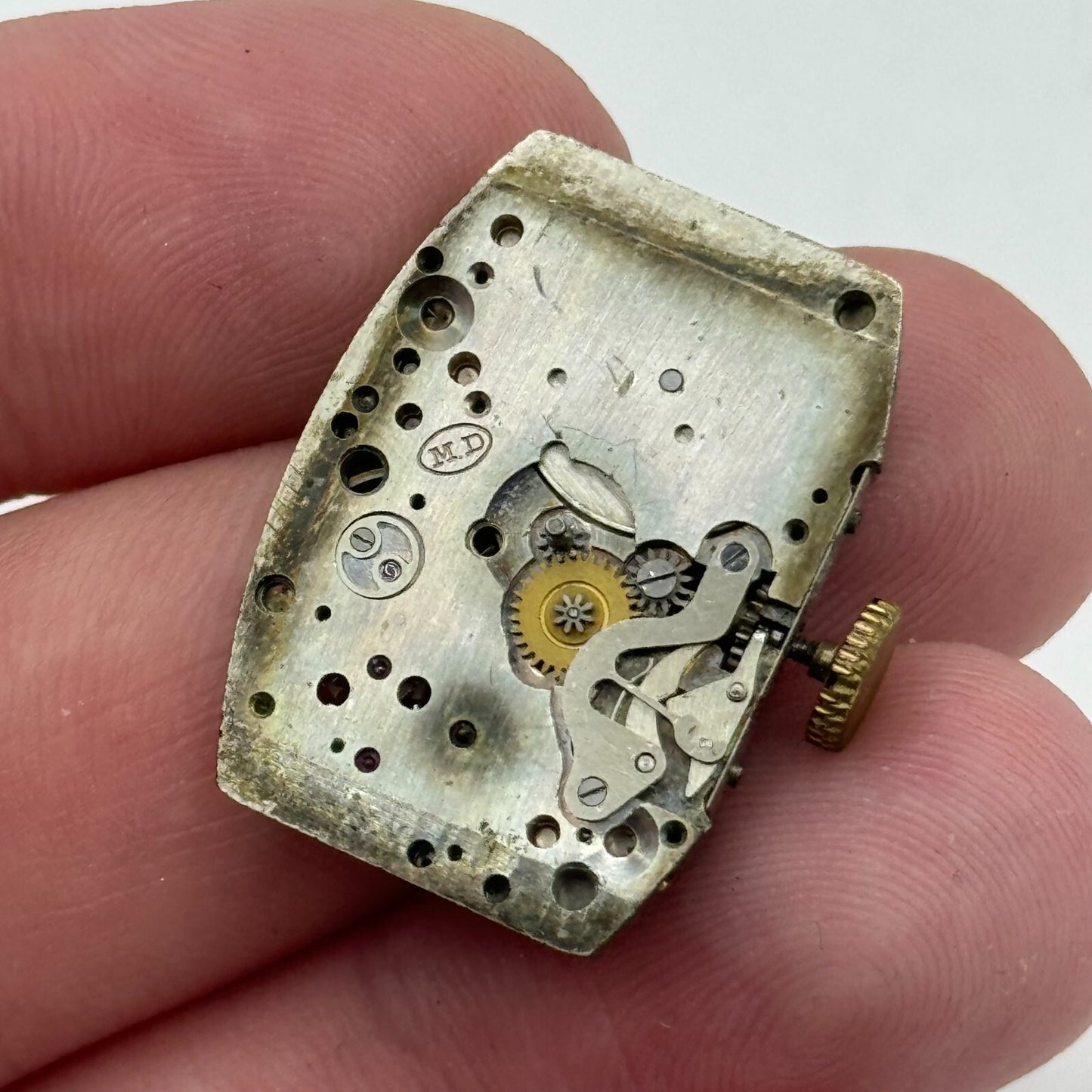18.9mm Men's Running Rotary 4/300 Tank Watch Movement Manual Wind PARTS SPARES