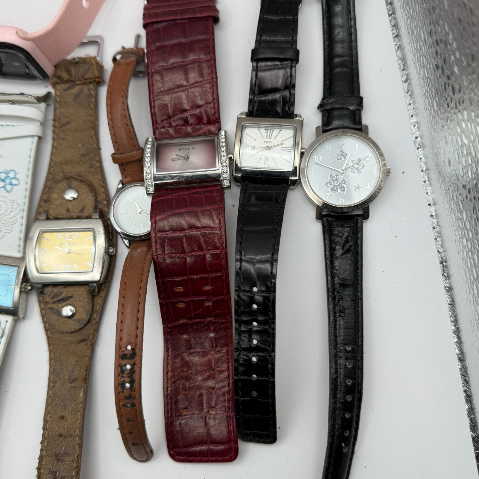 Bundle Of 15 Quartz Watches Job Lot Modern / Vintage Untested Parts / Repair