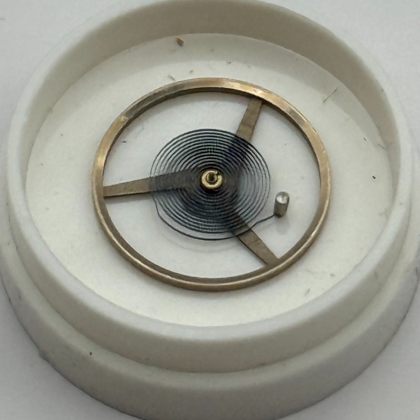 AS 1900 1906 Balance Wheel Complete And Spring 1577 M Watch Parts NOS