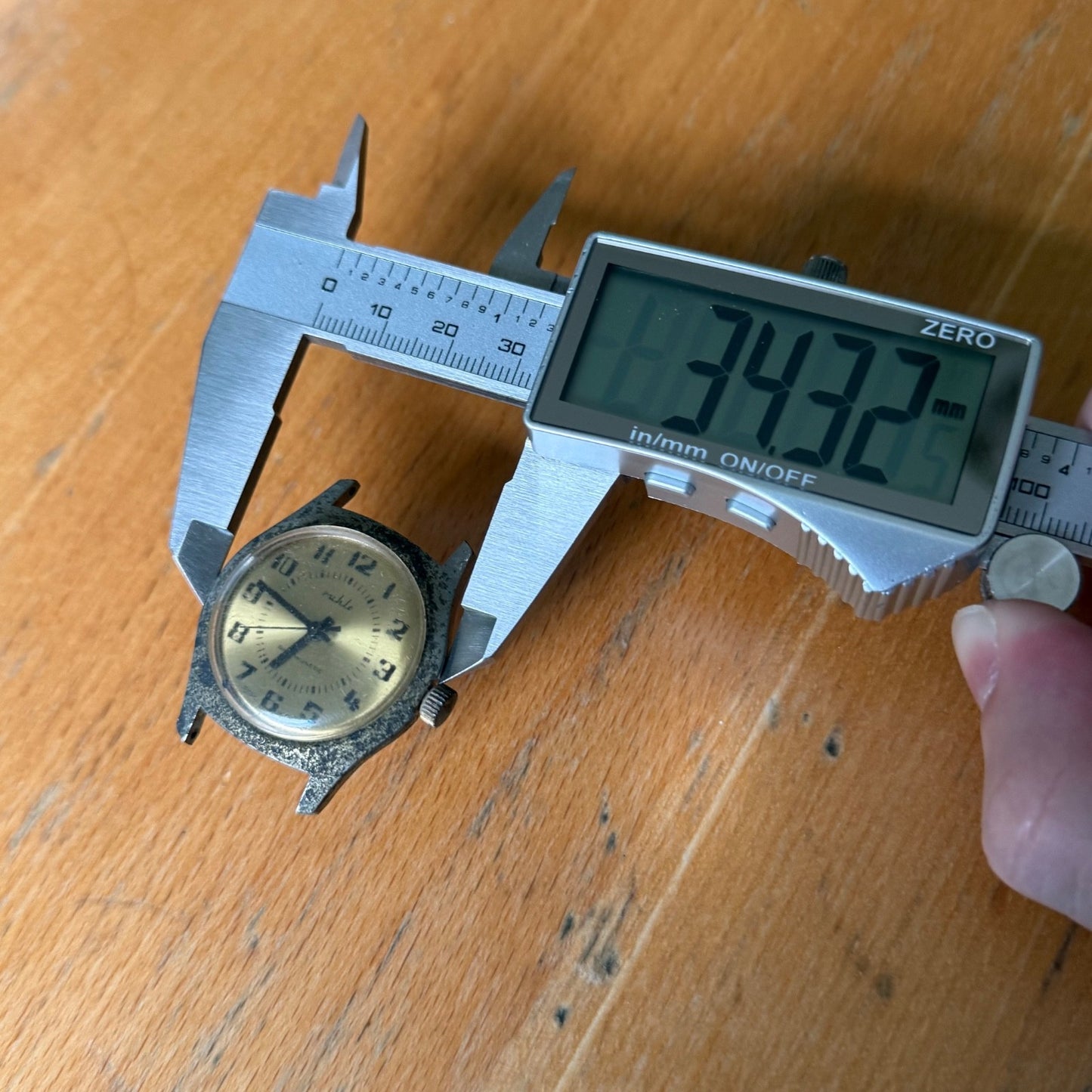 34mm Vintage Ruhla Made In GDR Antimagnetic Manual Wind Watch PARTS / REPAIR