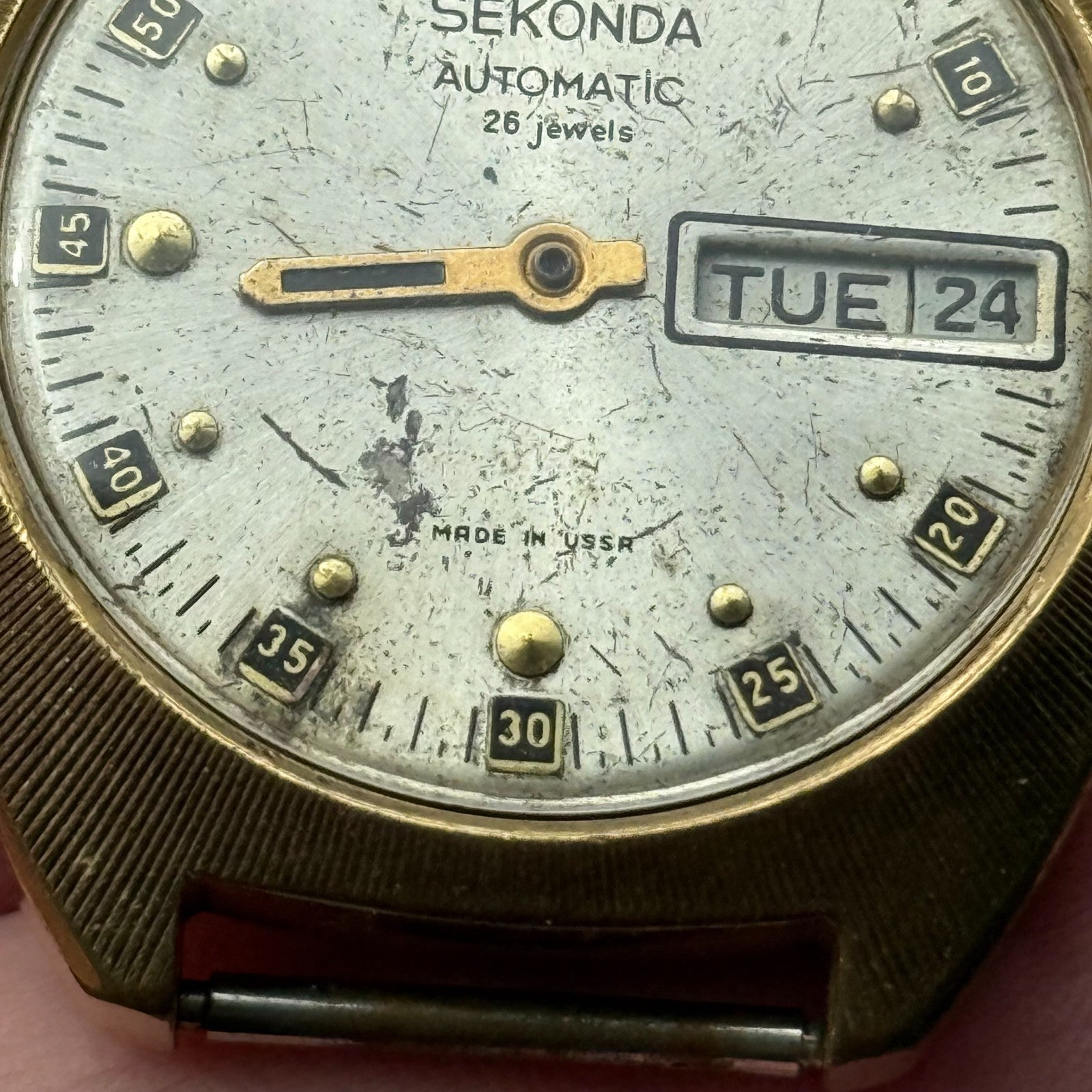 37mm Men's Vintage Sekonda USSR AU10 Automatic 26 Jewels Date Watch PARTS REPAIR