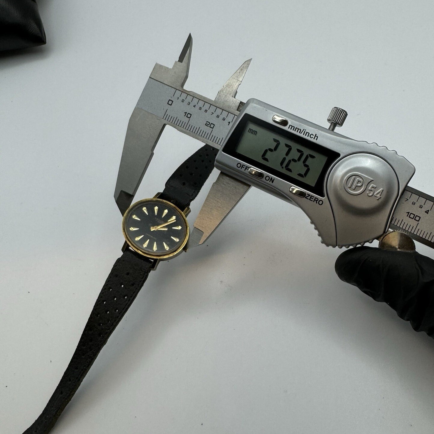27mm Ladies Manual Wind Excalibur Black Dial Swiss Watch To Repair Non Working