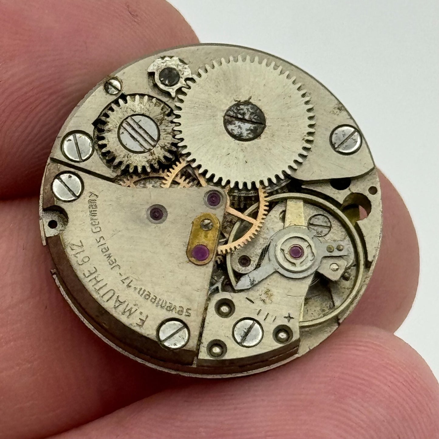 23.8mm F.Mauthe 612 German Manual Wind 17 Jewels Watch Movement Vintage PARTS
