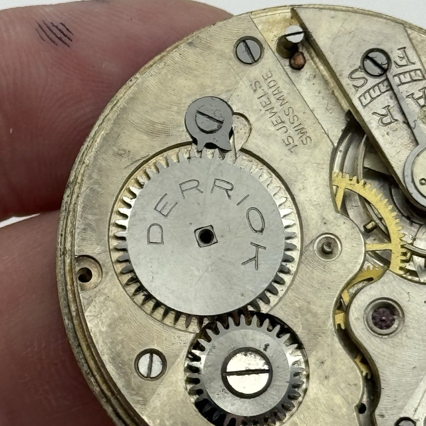 43mm Derrick 15 Jewels Swiss Vintage Hunter Pocket Watch Movement PARTS REPAIR