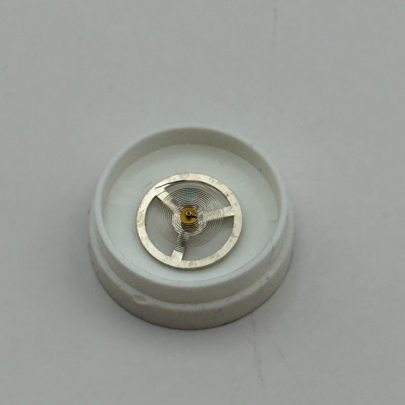 LSH 1262 Balance Wheel Complete And Spring  1855 Watch Movement Parts NOS