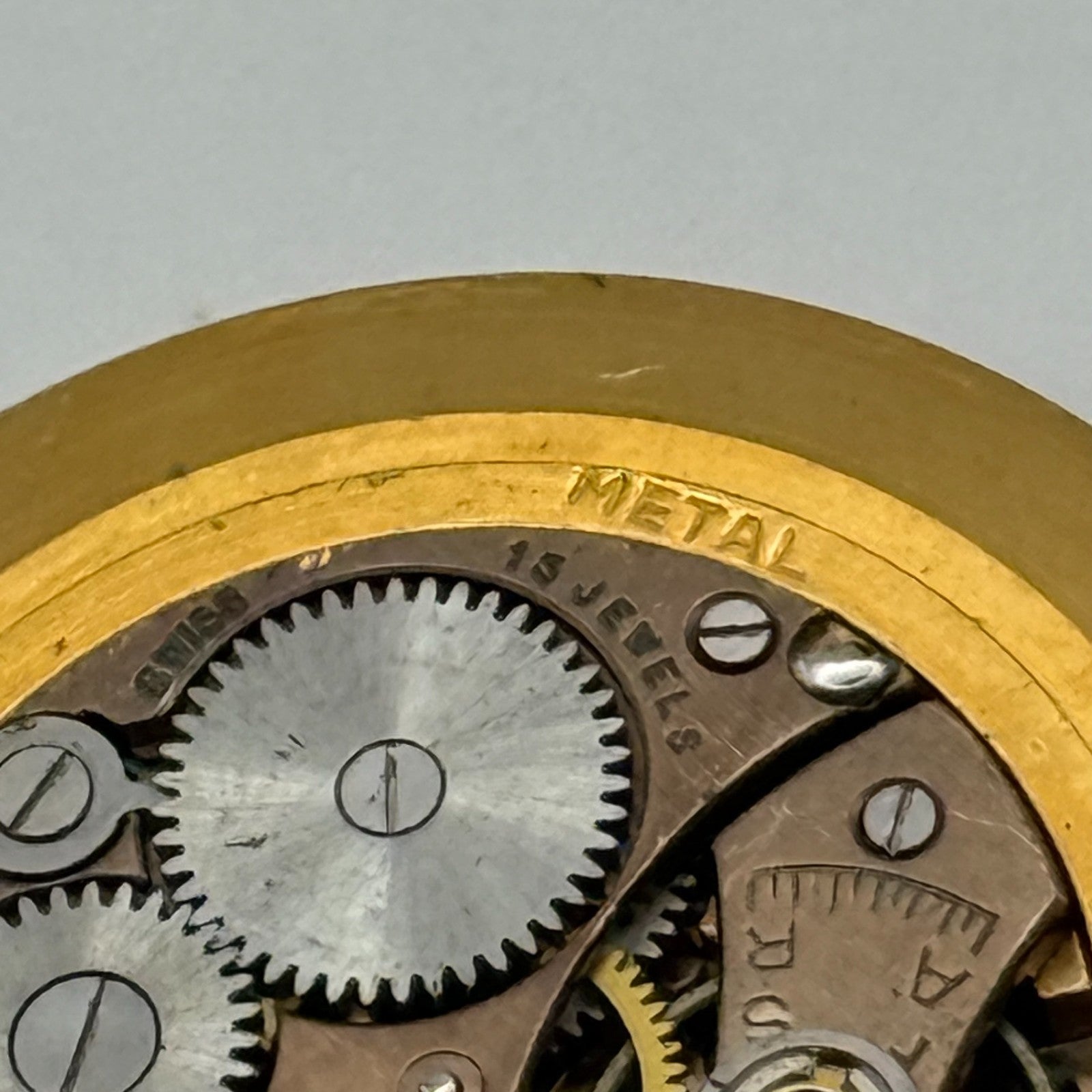 Buser 15A Thomas Russell & Son Watch Movement Running Manual Wind Parts 29.8mm
