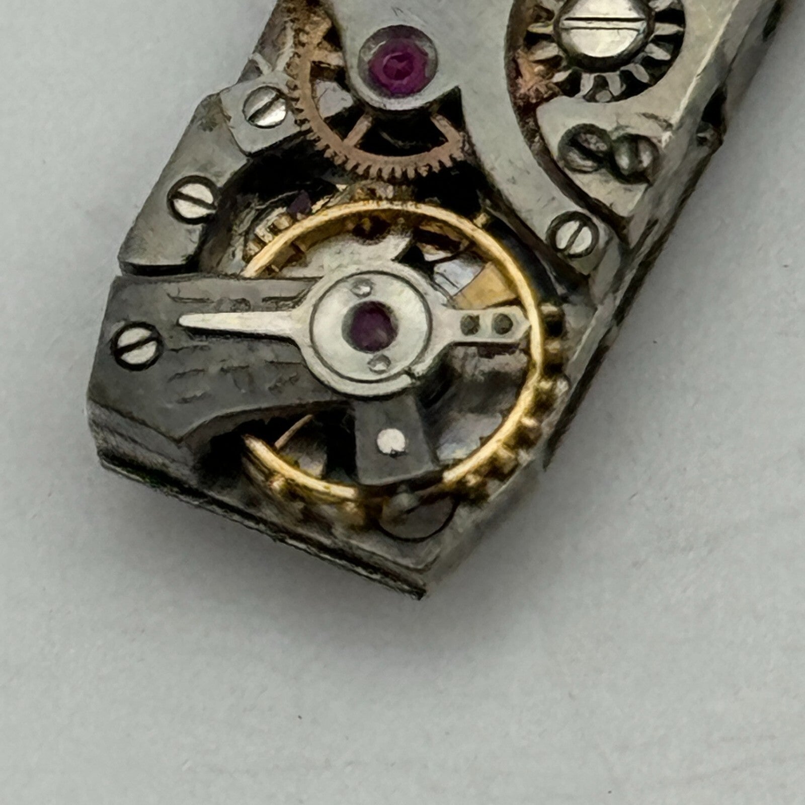9mm Ladies Baume Mercier B&M FHF Manual Wind Watch Movement Swiss Vintage PARTS